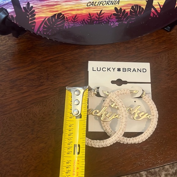 Lucky Brand Macramé logo earrings new with tag - Picture 2 of 3